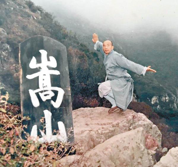 諷刺小品春晚大全_春晚小品嘲諷_嘲諷世界杯小品